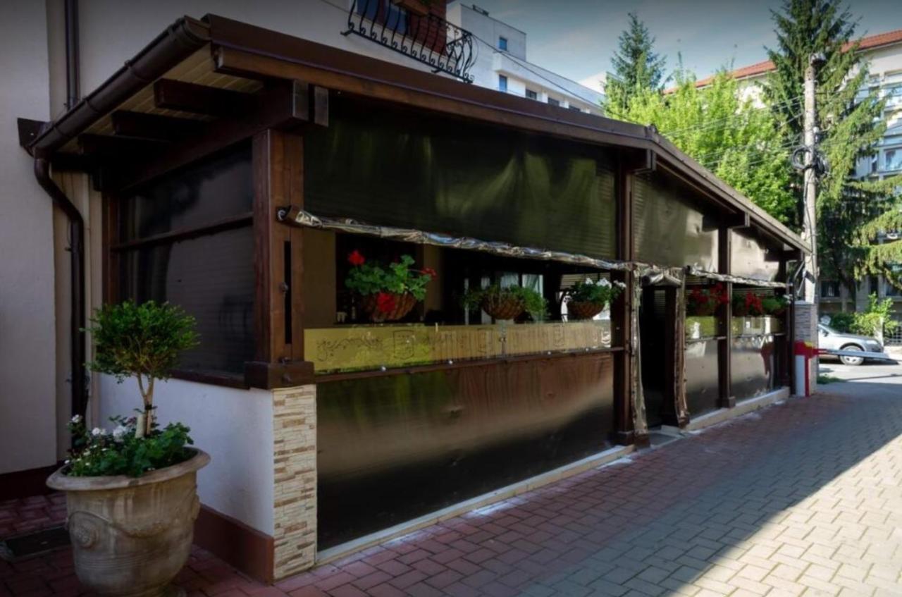 Pensiune Turistica Tosca Bacău Exterior photo